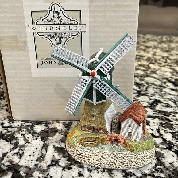 John Hine Collectible Figurine Windmolen - Picture 1 of 6